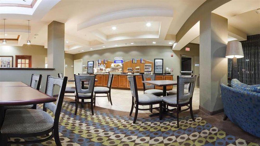 Holiday Inn Express & Suites Searcy By Ihg Exterior foto